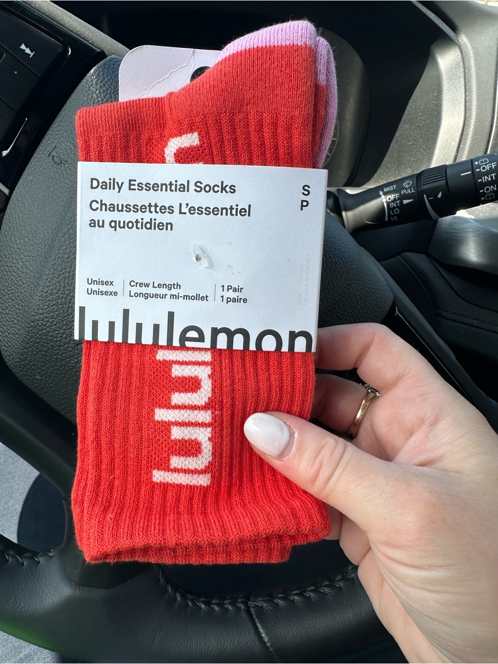 Lululemon Daily Essential Crew Socks - Red/Pink